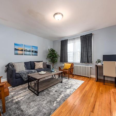Capitol Hill Apartment With Free Parking Washington Eksteriør billede
