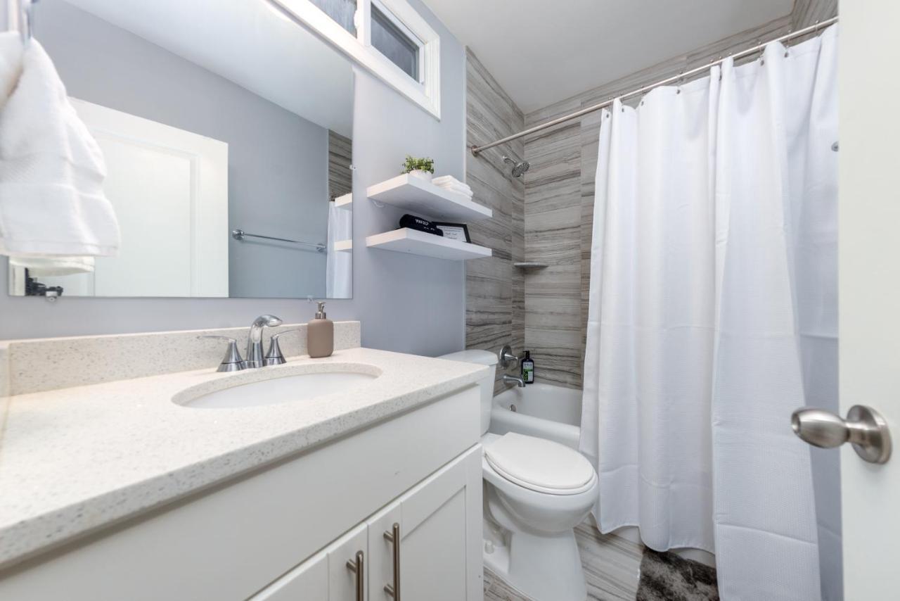 Capitol Hill Apartment With Free Parking Washington Eksteriør billede